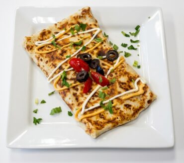 CRÊPE OEUF,THON,FROMAGE (TUNISIENNE)